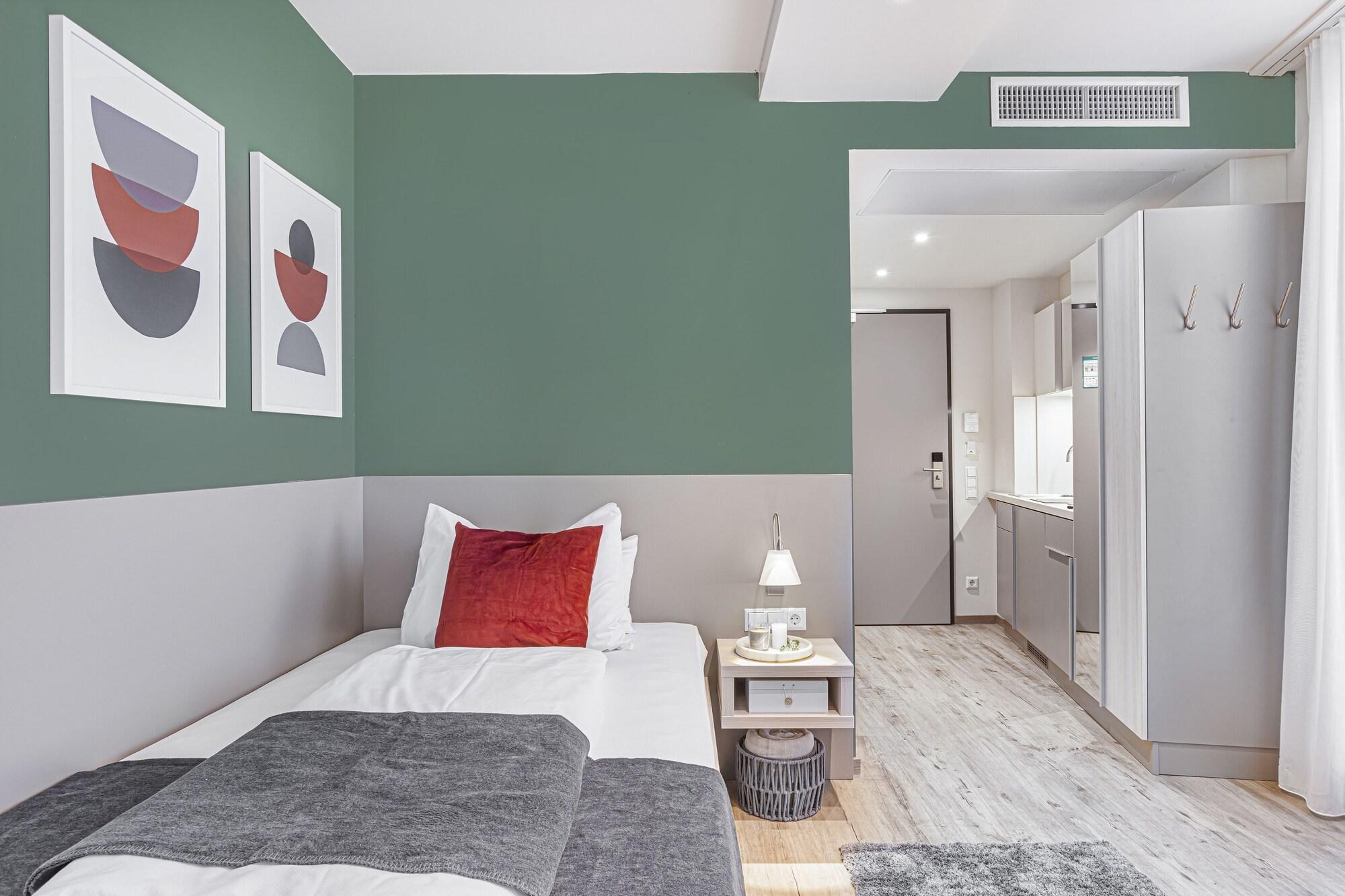 Myhome Apartment *